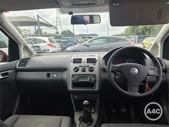 Used Volkswagen Touran 2009 for sale - 79468952: Photo
