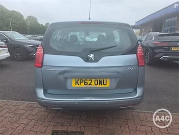 Used Peugeot 5008 2012 for sale - 79661322: Photo