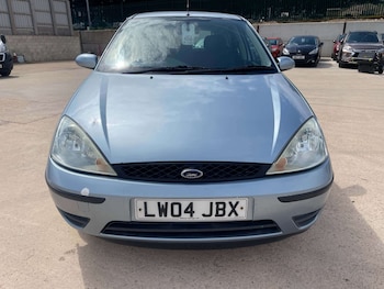Used Ford Focus 2004 for sale - 78688010: Photo