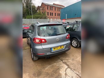 Used Volkswagen Tiguan 2010 for sale - 77934474: Photo