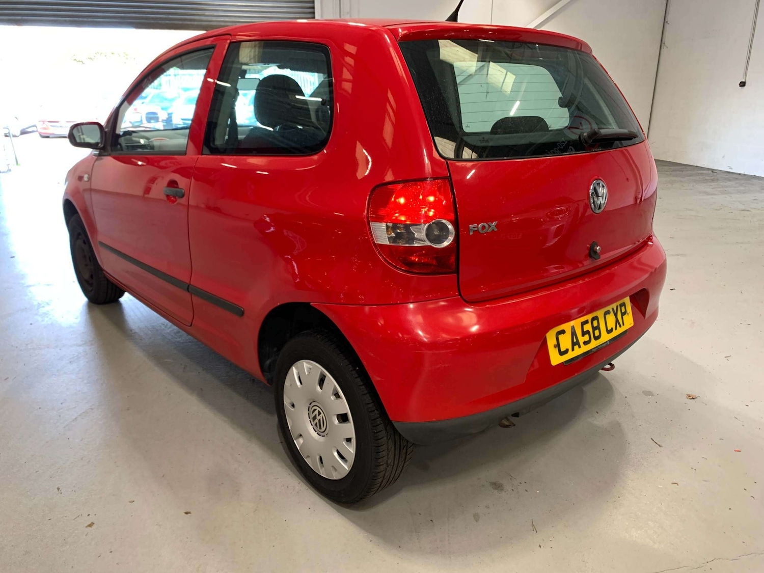 Used Volkswagen Fox 2009 for sale - 77932668: Photo 2