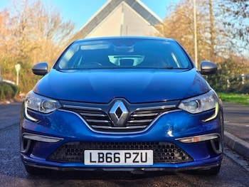Used Renault Megane 2016 for sale - 76986607: Photo
