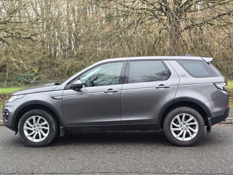 Used Land Rover Discovery Sport 2016 for sale - 76986565: Photo 32