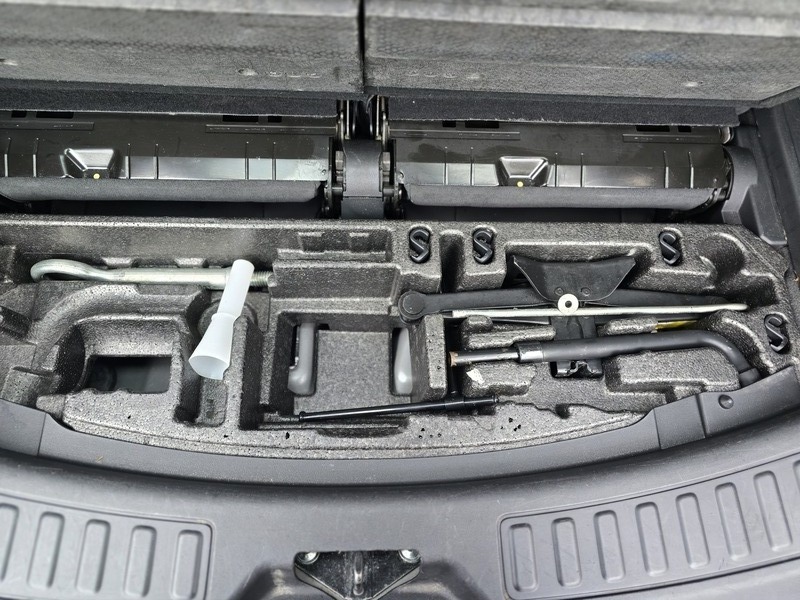 Used Land Rover Discovery Sport 2016 for sale - 76986565: Photo 43