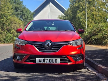 Used Renault Megane 2017 for sale - 79496118: Photo