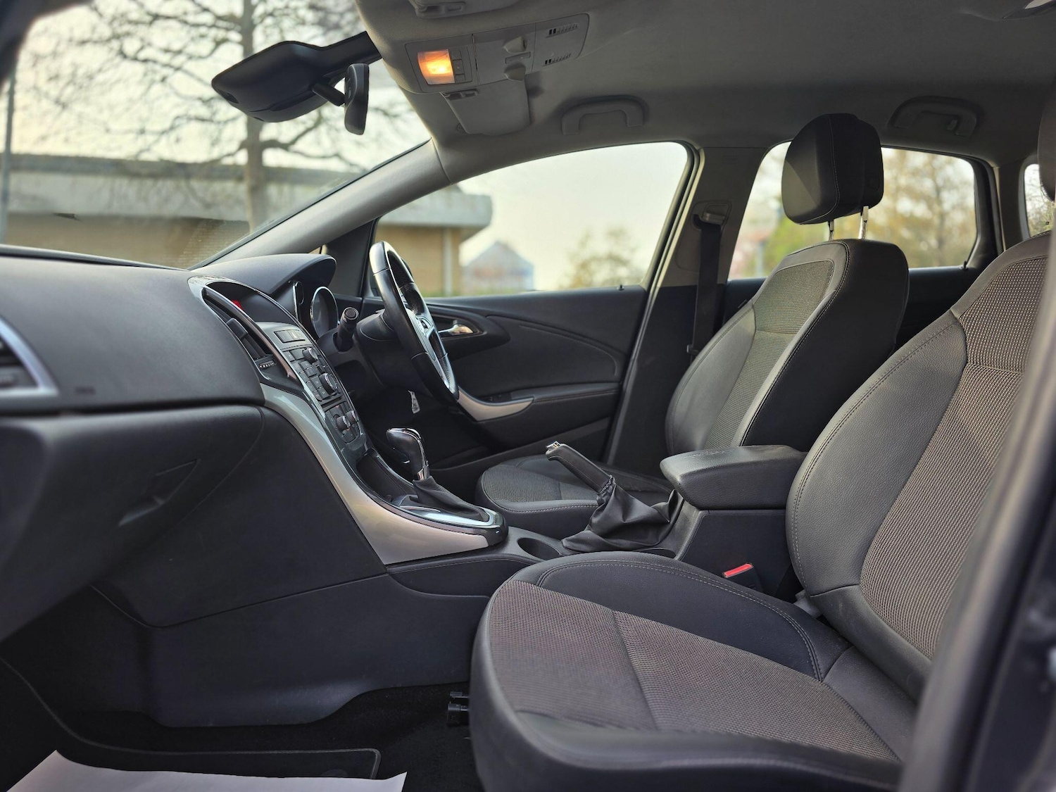 Used Vauxhall Astra for sale - 77783848: Photo 43