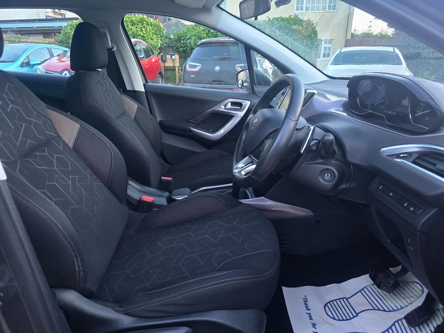 Used Peugeot 2008 2015 for sale - 78184731: Photo 8