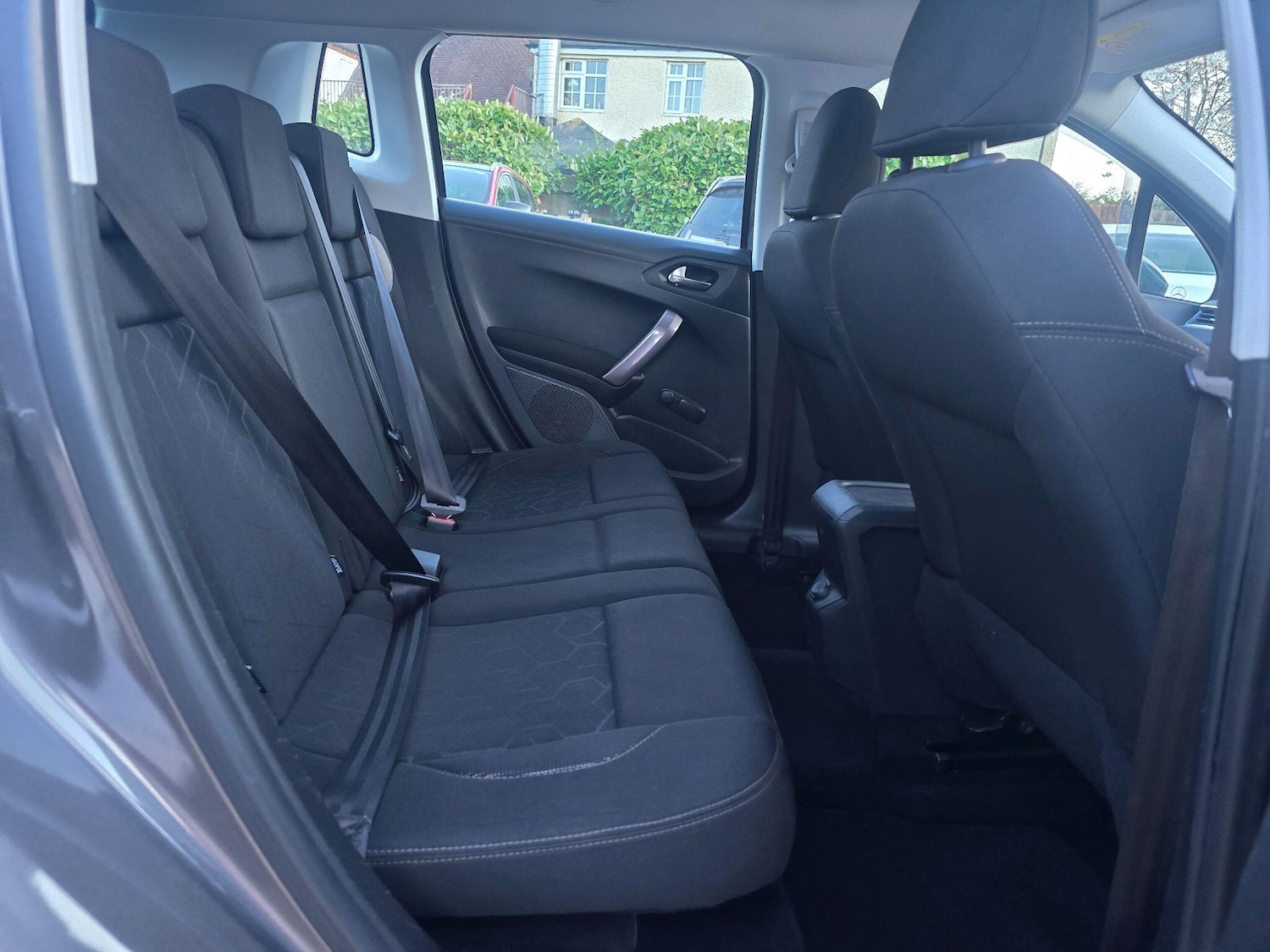 Used Peugeot 2008 2015 for sale - 78184731: Photo 9