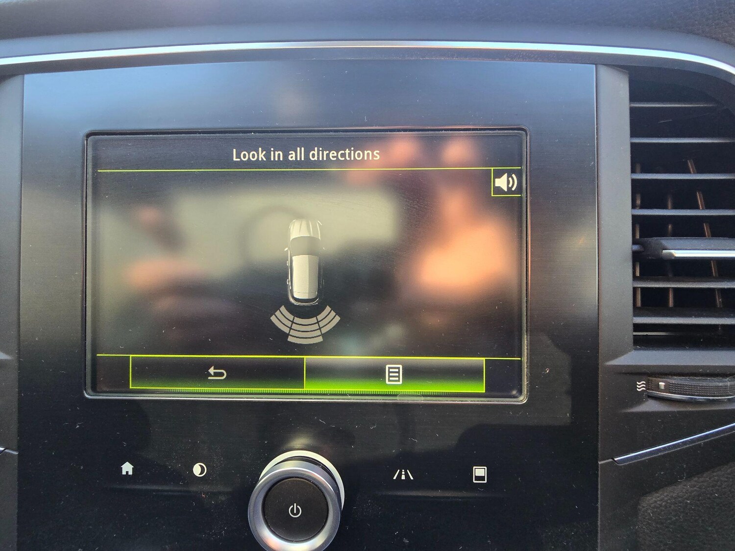 Used Renault Megane 2016 for sale - 77403508: Photo 33