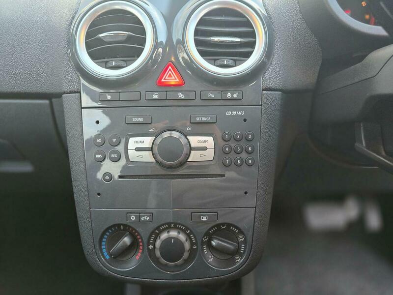 Used Vauxhall Corsa 2011 for sale - 76884540: Photo 24