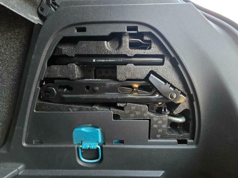 Used Vauxhall Corsa 2011 for sale - 76884540: Photo 44