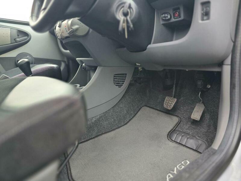 Used Toyota AYGO 2009 for sale - 76884557: Photo 16