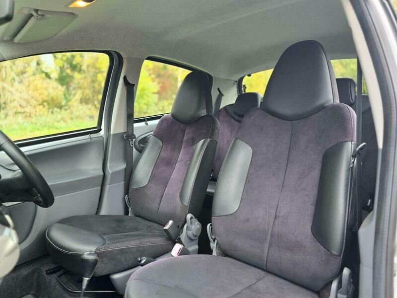 Used Toyota AYGO 2009 for sale - 76884557: Photo 38