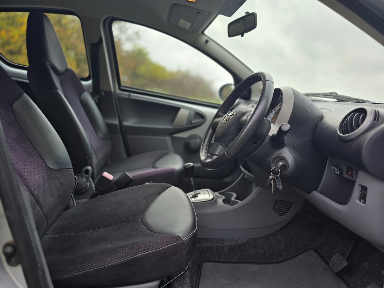 Used Toyota AYGO 2009 for sale - 76884557: Photo 60