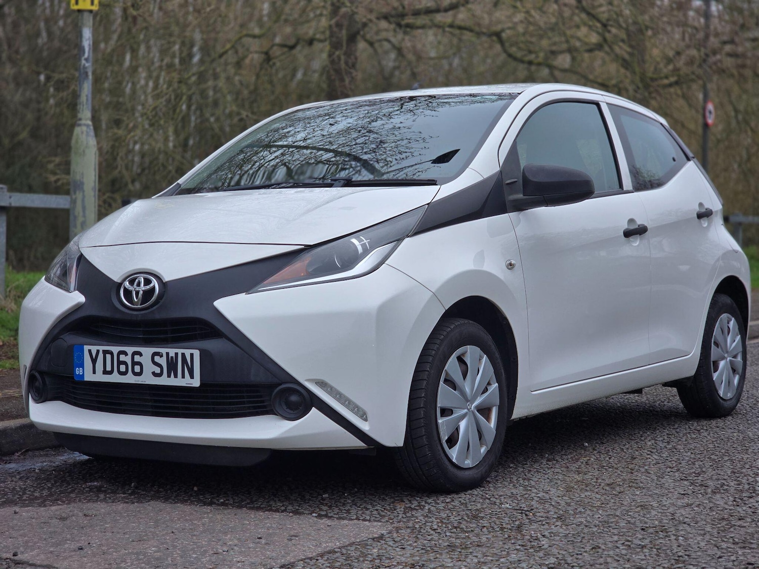 Used Toyota AYGO for sale - 77809123: Photo 10