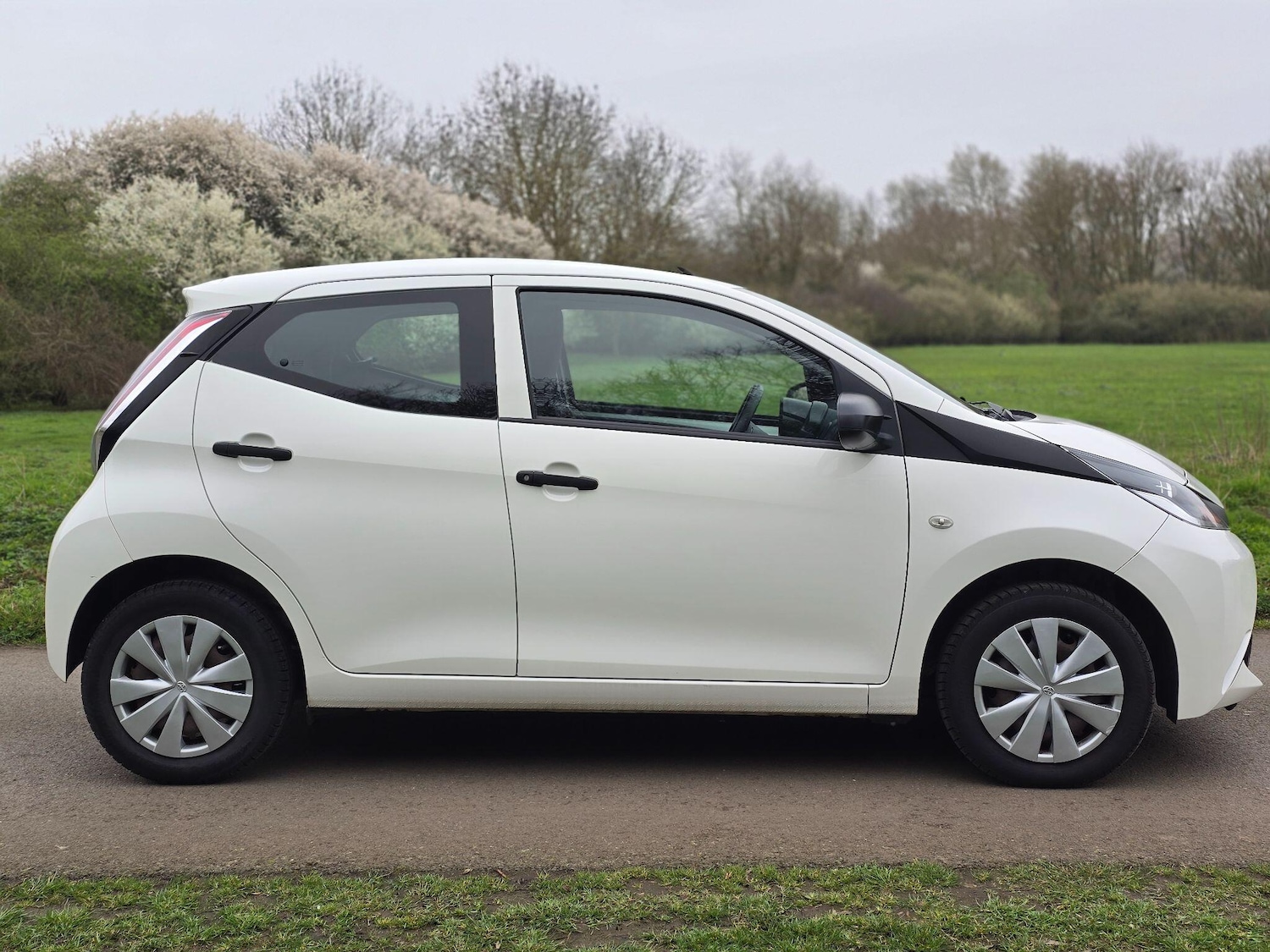 Used Toyota AYGO for sale - 77809123: Photo 16