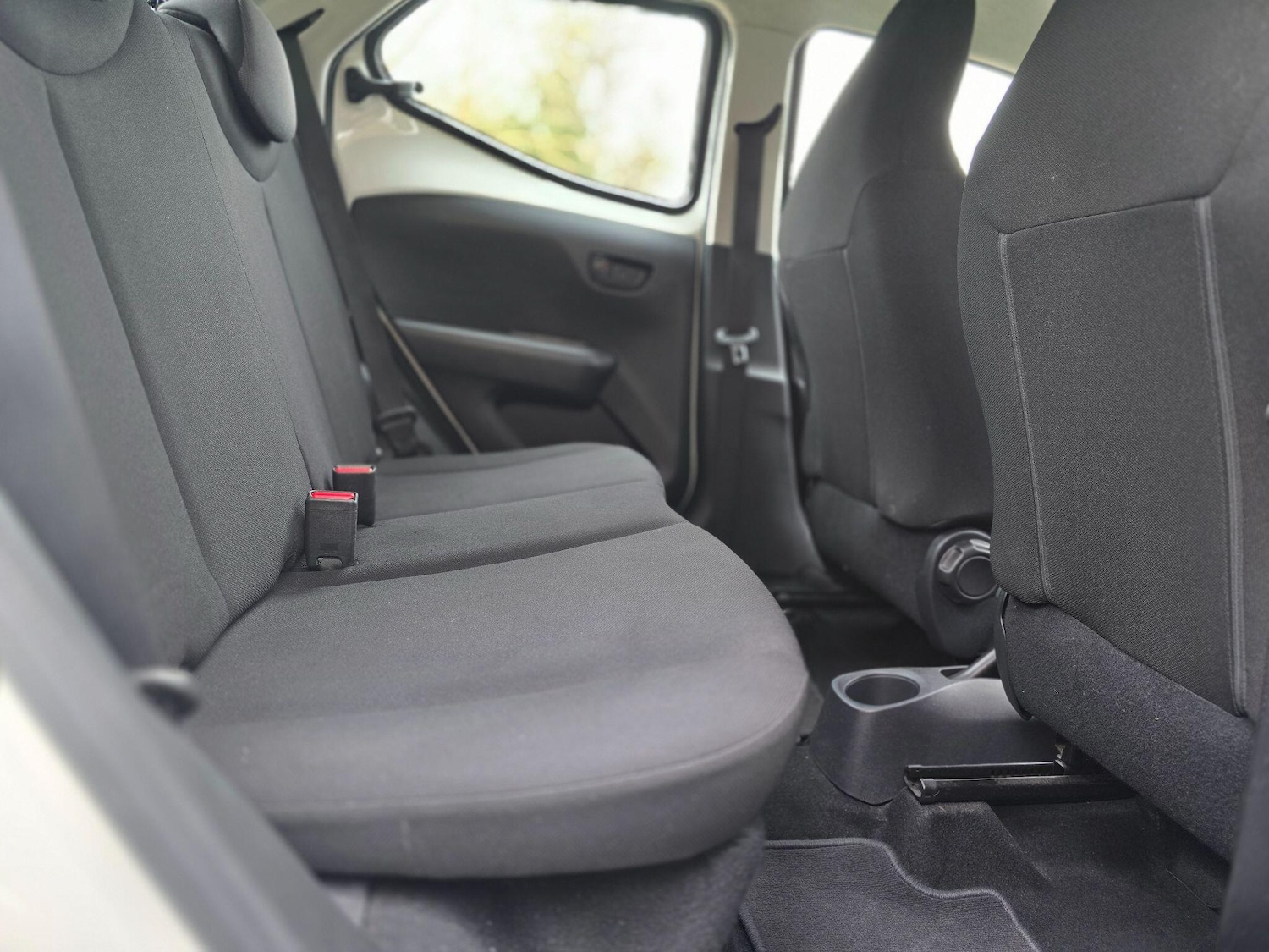 Used Toyota AYGO for sale - 77809123: Photo 23