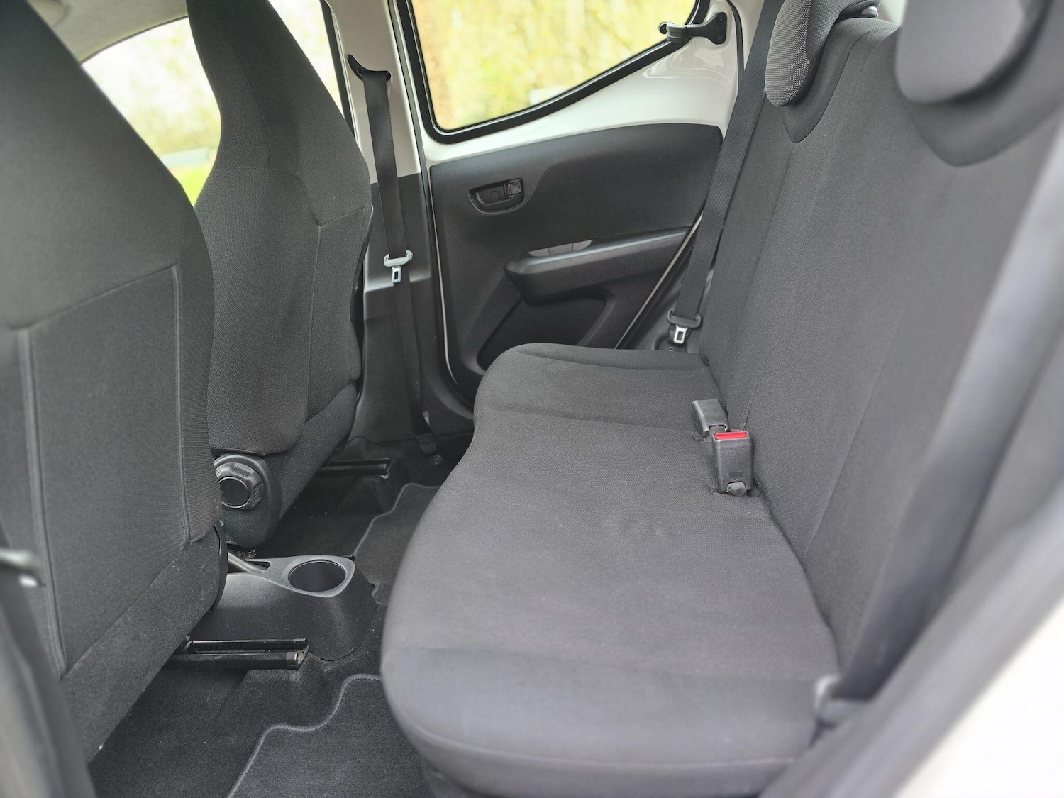 Used Toyota AYGO for sale - 77809123: Photo 24