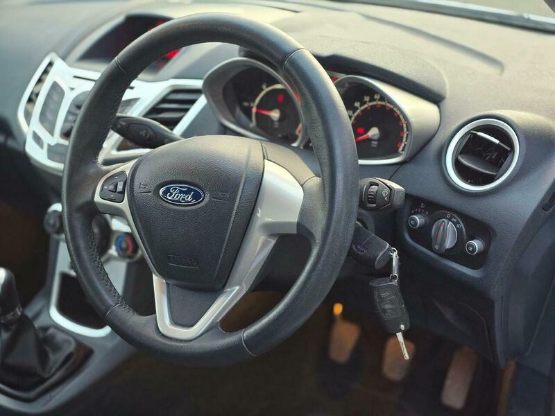 Used Ford Fiesta 2011 for sale - 76884553: Photo 29