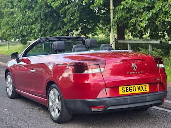 Used Renault Megane 2010 for sale - 78809288: Photo