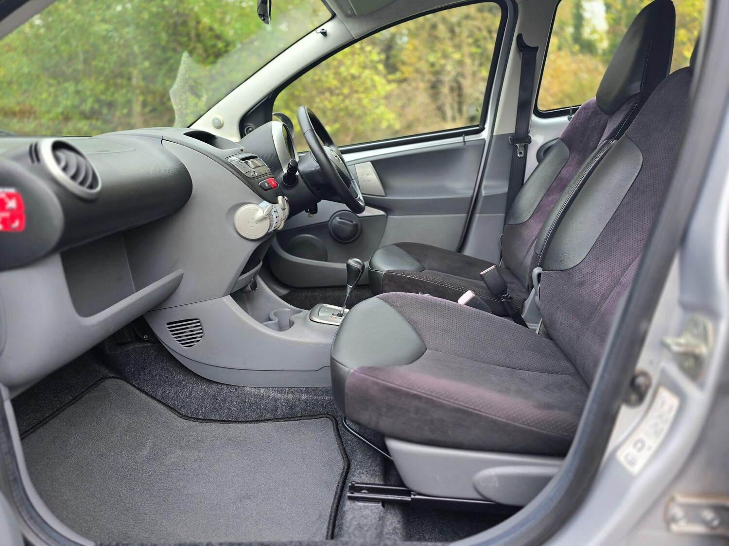 Used Toyota AYGO 2009 for sale - 77426068: Photo 34