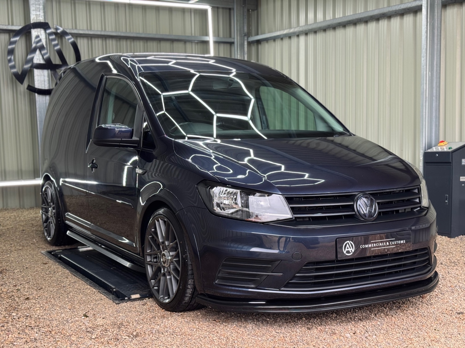 Used Volkswagen Caddy 2016 for sale - 78053072: Photo 2