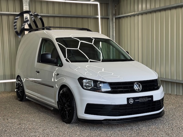 Used Volkswagen Caddy 2018 for sale - 74067737: Photo 1