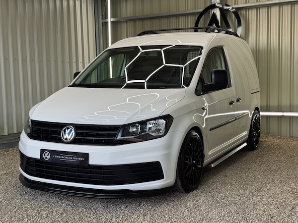 Used Volkswagen Caddy 2018 for sale - 74067737: Photo 3