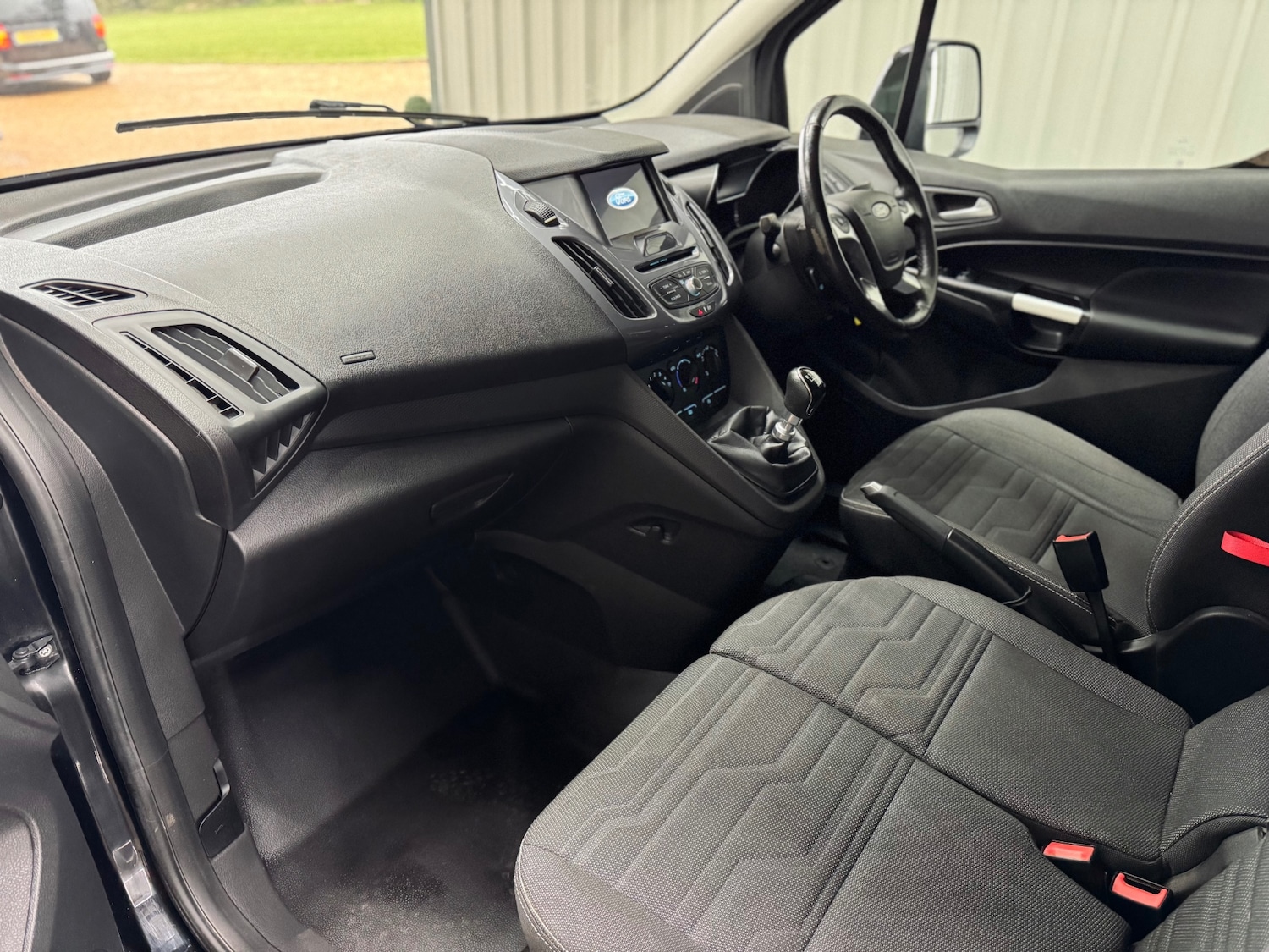 Used Ford Transit Connect 2017 for sale - 78060437: Photo 13