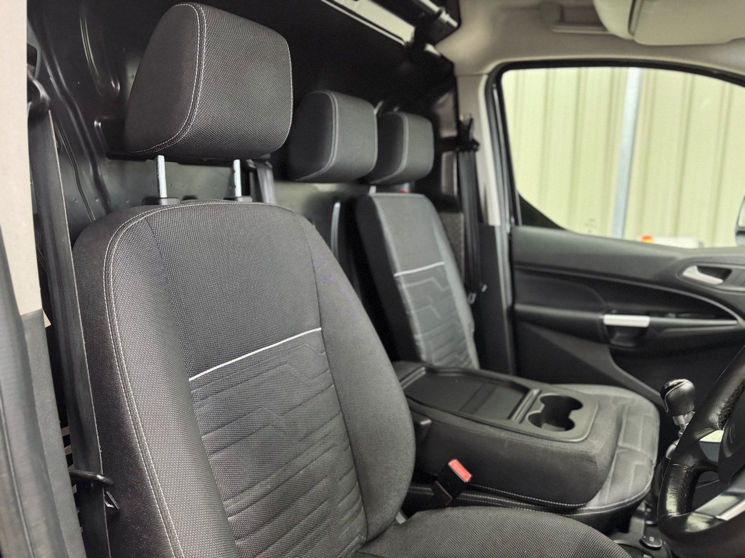 Used Ford Transit Connect 2017 for sale - 78060437: Photo 14