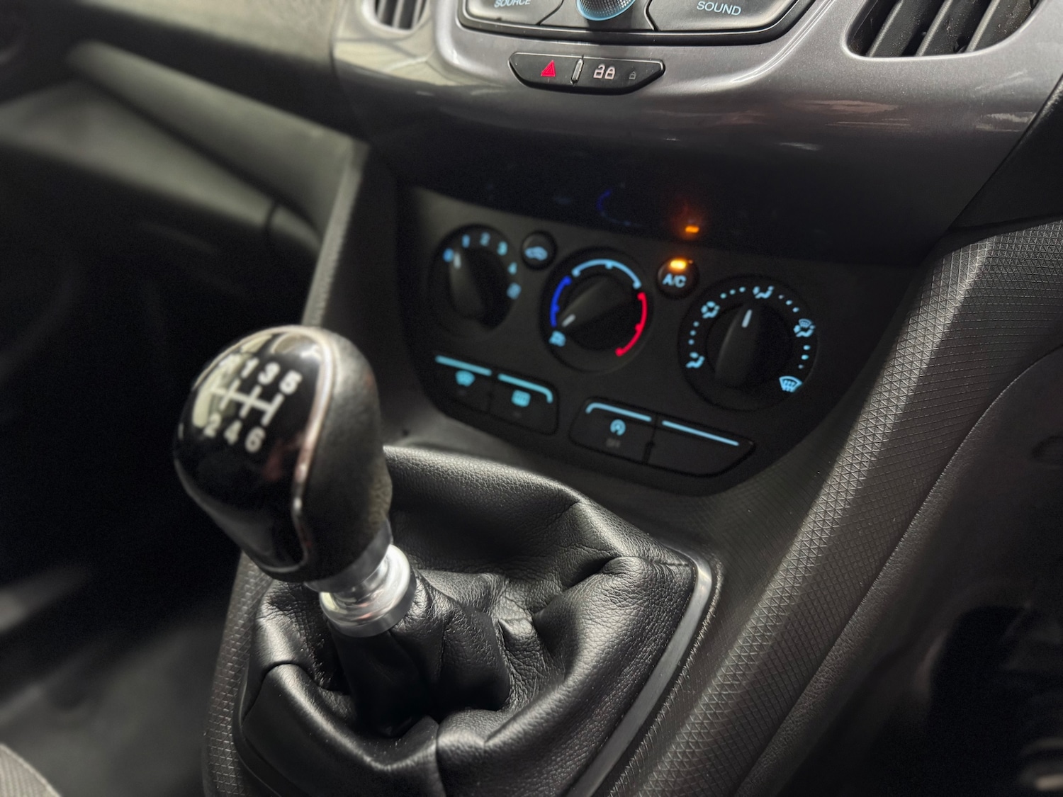 Used Ford Transit Connect 2017 for sale - 78060437: Photo 16