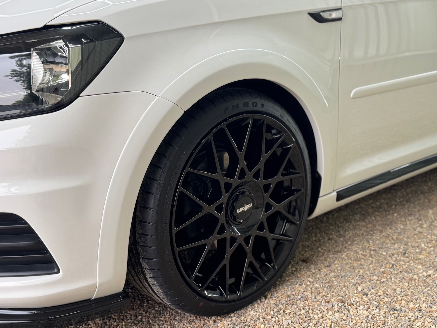 Used Volkswagen Caddy 2017 for sale - 76910663: Photo 2