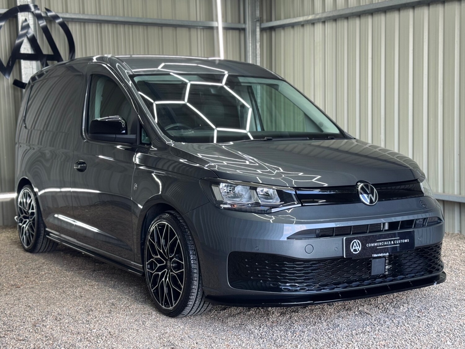 Used Volkswagen Caddy 2017 for sale - 76910663: Photo 4