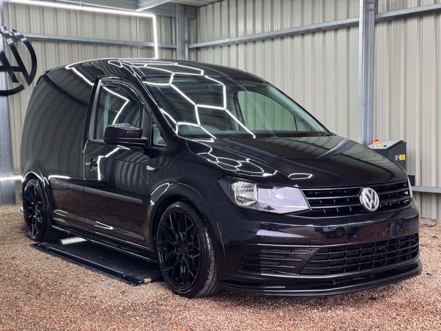 Used Volkswagen Caddy 2017 for sale - 76910663: Photo 6