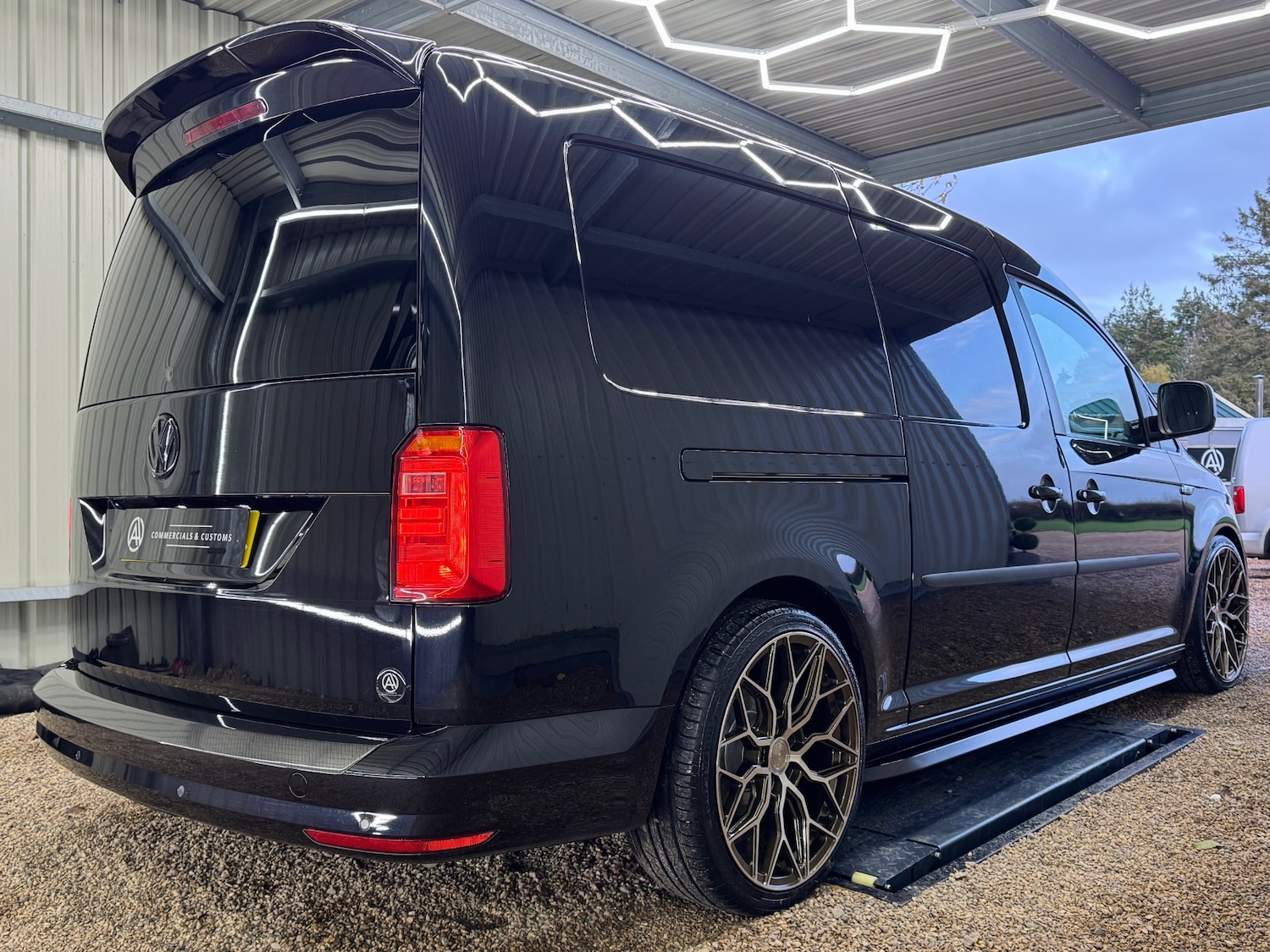 Used Volkswagen Caddy Maxi 2016 for sale - 76847728: Photo 5