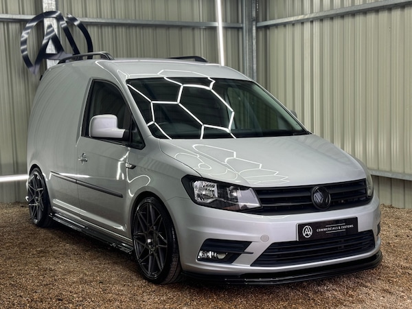 Used Volkswagen Caddy 2017 for sale - 73531308: Photo 1
