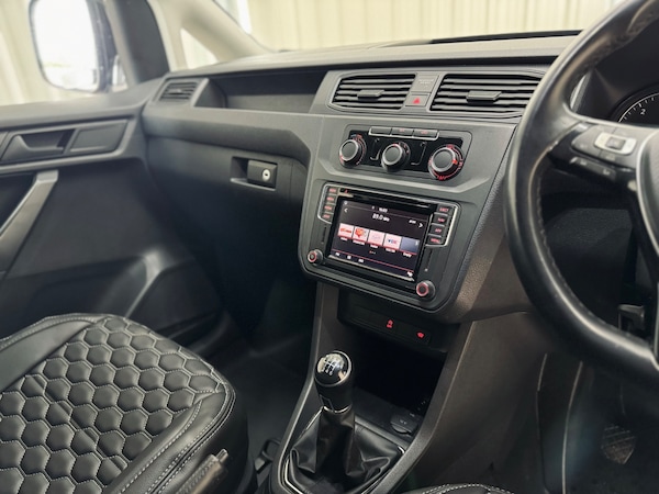 Used Volkswagen Caddy 2017 for sale - 72601612: Photo 12