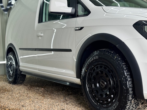 Used Volkswagen Caddy 2017 for sale - 72601612: Photo 4