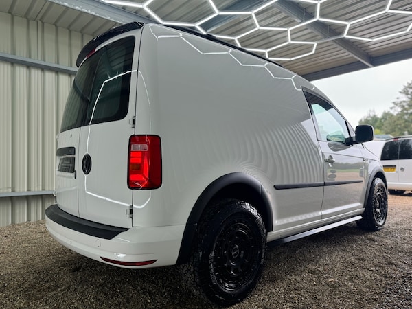 Used Volkswagen Caddy 2017 for sale - 72601612: Photo 8