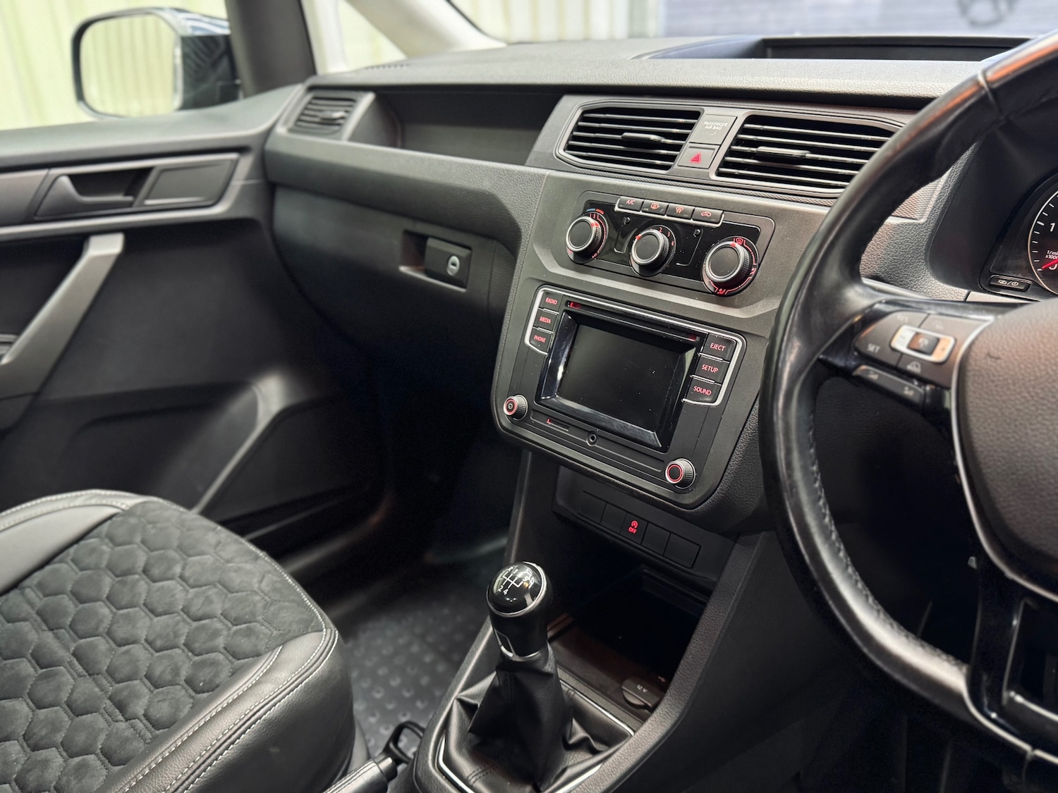 Used Volkswagen Caddy 2016 for sale - 77555664: Photo 10