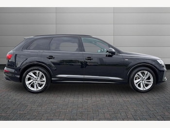 Used Audi Q7 2022 for sale - 78317459: Photo