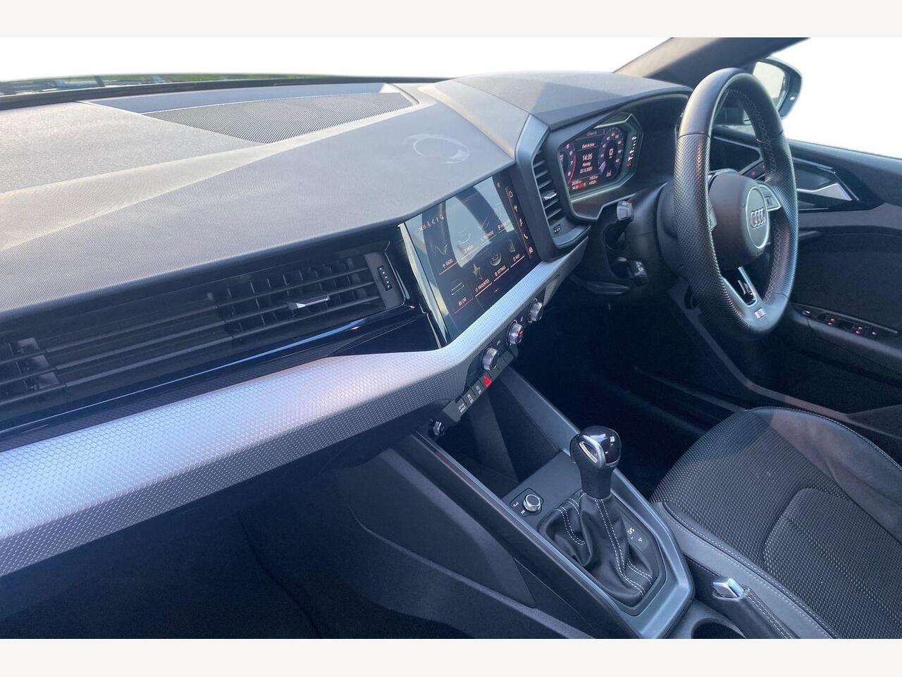 Used Audi A1 2023 for sale - 77031249: Photo 2