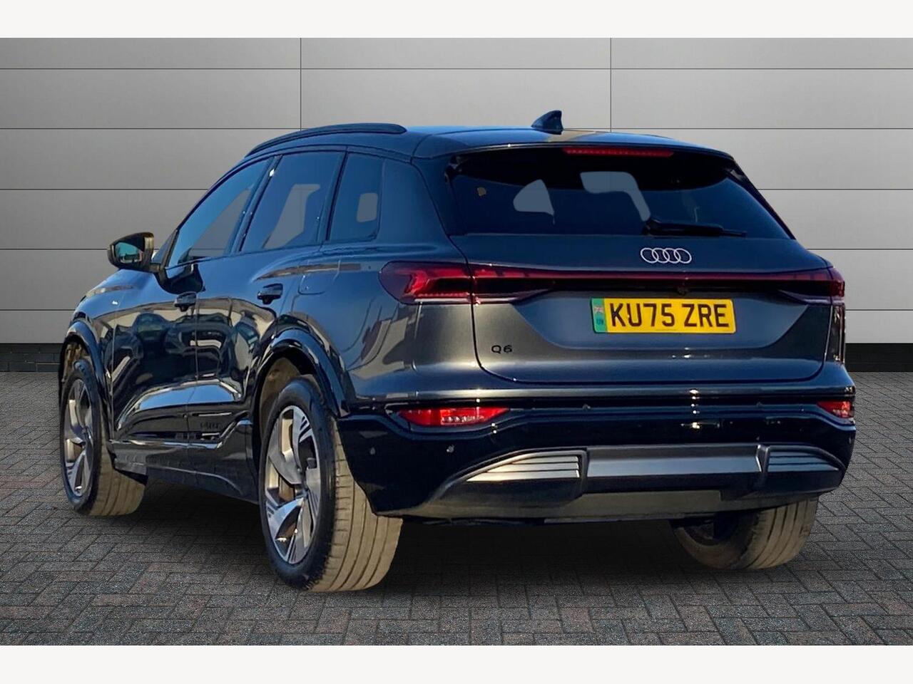 Used Audi Q6 e-tron 2025 for sale - 77927035: Photo 3