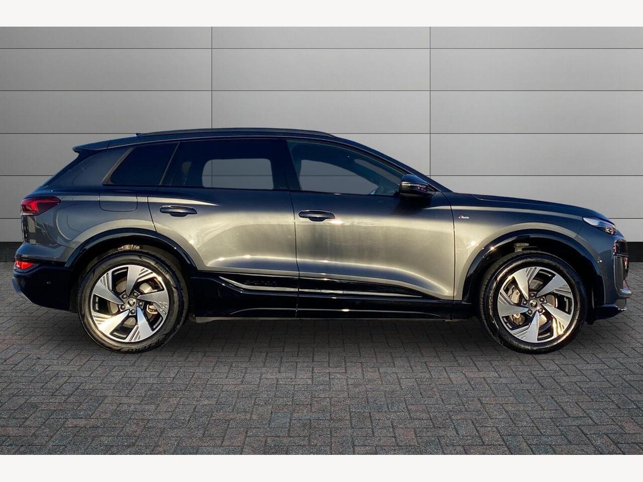 Used Audi Q6 e-tron 2025 for sale - 77927035: Photo 4