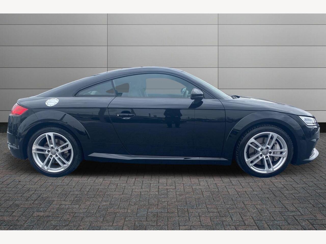 Used Audi TT 2022 for sale - 76675257: Photo 4