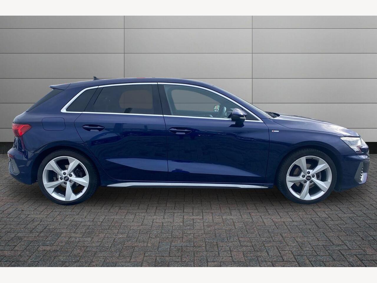 Used Audi A3 2022 for sale - 77647667: Photo 4