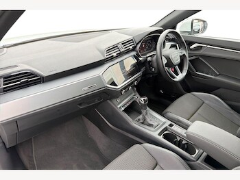 Used Audi Q3 2023 for sale - 78259006: Photo