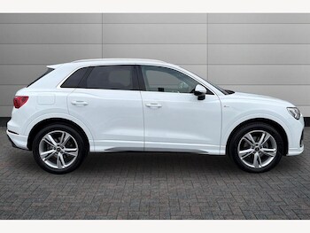 Used Audi Q3 2023 for sale - 78259006: Photo