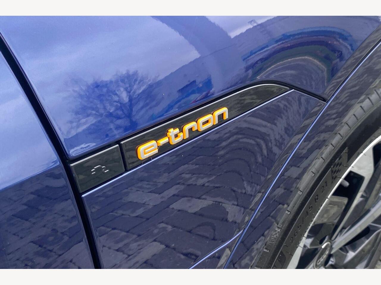 Used Audi e-tron 2022 for sale - 77498332: Photo 16