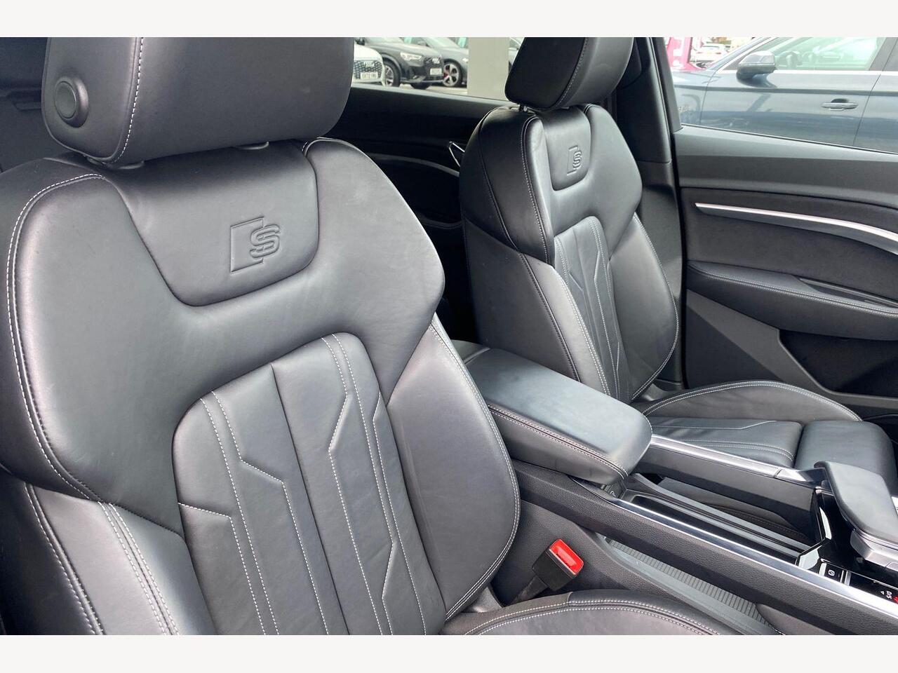 Used Audi e-tron 2022 for sale - 77498332: Photo 18